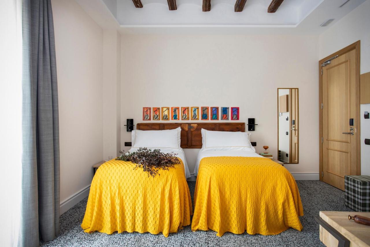 Cal Roure Boutique Hotel Igualada Exterior foto